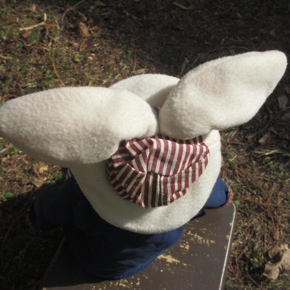 Easter rabbit 1991 antic fabric holiday decor - Picture 4 of 4